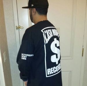 Meet your Posher, Theeezo